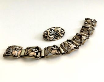 Semi Antique 6 Panel Link Bracelet And Oval Brooch Extra Link, Scandinavian Danish Skonvirke Design, Leaves Swirls Arts & Crafts Art Nouveau