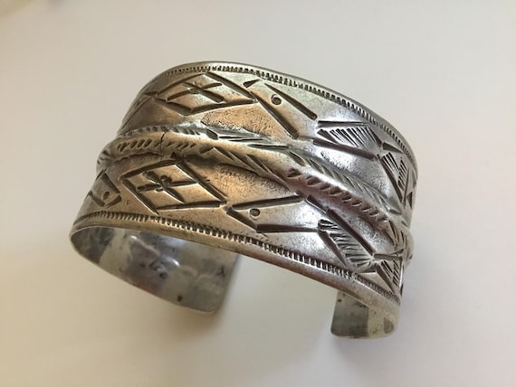 Antique Large Heavy Solid Silver Berber Cuff Brac… - image 2