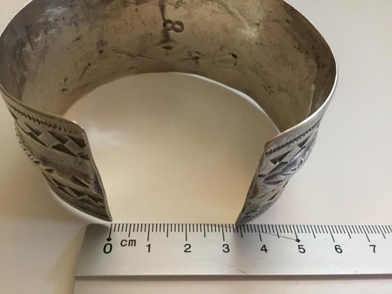 Antique Large Heavy Solid Silver Berber Cuff Brac… - image 8