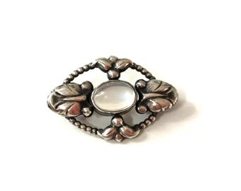 Petite broche en argent antique de style victorien en pierre de lune Art nouveau, bijoux Skonvirke floraux danois, qualité fait main, pierre naturelle