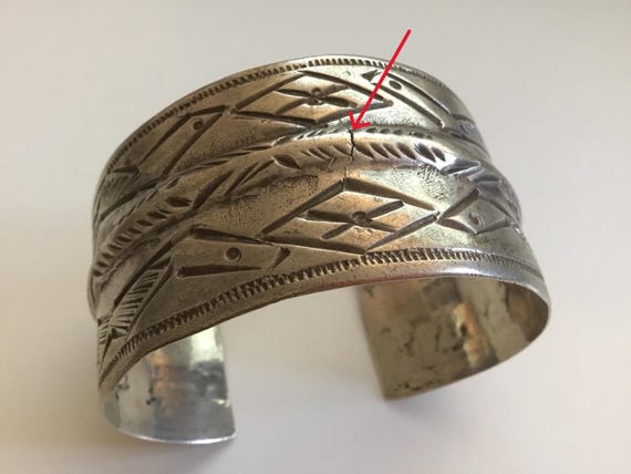 Antique Large Heavy Solid Silver Berber Cuff Brac… - image 5