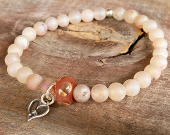 Druzy Quartz and Lampwork Stretch Bracelet