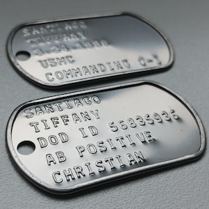 Juego de placas de identificación militares personalizadas, identificación del ejército de EE. UU., collar de acero inoxidable con texto grabado personalizado.