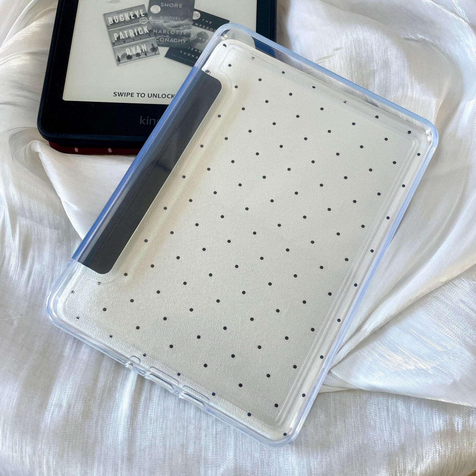Black White Polka Dot Minimalist Kindle Paperwhite Soft Case 2025 ...