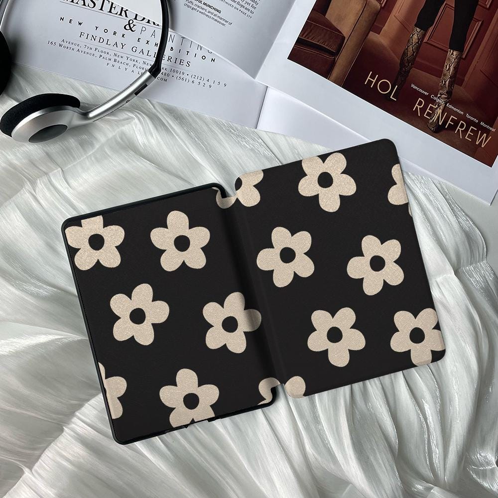 Minimalist Flowers Blossom 2024 Kindle Case Cover Kindle Paperwhite Case 12th Generation All Model Personalized Gifts for Her