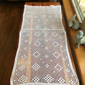 White Pink Trim Crochet Table Runner, Vintage 37 x 17 Inches Dresser Scarf ,  Cotton Handmade  Wedding Decor
