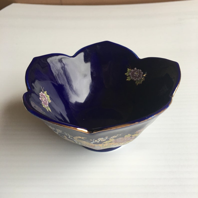 Japan Scalloped Bowls With Peacock /& Flower Design Japanese Bowl