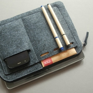 iPad Case, Tablet Cover, felt tech cover, zipper bag. image 1