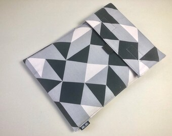 Laptop case, Laptop sleeve, 11inch, 13 inch, 14 inch, 15 inch, 16 inch, Macbook and others. Custom made. Vertical/Padded/Canvas.