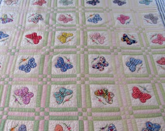 Vintage Appliquéd Butterfly Quilt | Hand Quilted | 61" x 70" | Estimated 1930s–1940s | Heirloom Quilt