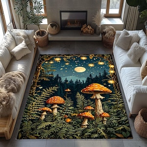 Könnte beinhalten: Ein psychedelischer Teppich mit dunkelblauem Hintergrund, der eine Waldszene mit leuchtenden Lichtern, einem Vollmond und Pilzen zeigt. Der Teppich hat ein grün-braun-oranges Farbschema.