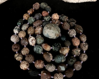 Handmade Alxa Gobi Desert Agate Necklace: Mongolian Eye Stone Jewelry
