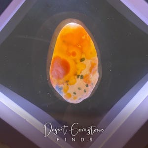 Alxa Gobi Achat - Seltener & natürlicher Gobi Wüstenachat mit durchscheinendem Gobi Auge aus der Inneren Mongolei mit kräftigem Orange im Inneren