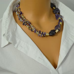 Collar de amatista, joyería de piedras preciosas llamativas, collar de amatista cruda hecho a mano, cuentas de amatista, regalo de aniversario, regalo de cumpleaños