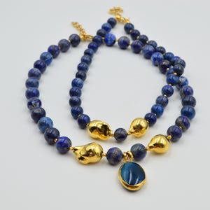 Blue necklace, lapis lazuli, lapis lazuli neclace, baroque pearl, anniversary gift, birthday gift, gold plated pearl, lapis lazuli stone, beaded necklace, lapis lazuli jewelery, dark blue jewelry, gemstone necklace, gemstone beads