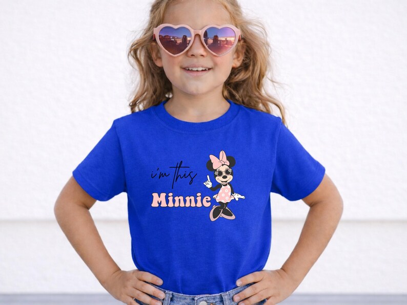 Camiseta de cumpleaños para niños pequeños "Soy esta Minnie", Camiseta de cumpleaños de Minnie Mouse, Camiseta de Minnie para niños de un año, Camiseta de viaje de cumpleaños de Disney imagen 8