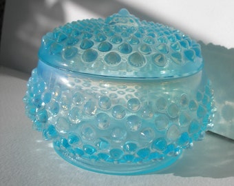 Vintage Mid Century Fenton Blue Opalescent Glass Hobnail Round Puff Box Lid 1950