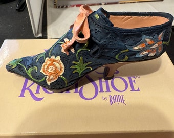Just The Right Shoe, sapato miniatura colecionável da Raine - Versailles