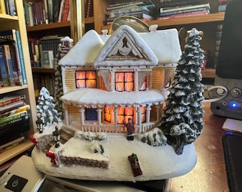 Hawthorne Village - Thomas Kinkade "Victorian Homestead"