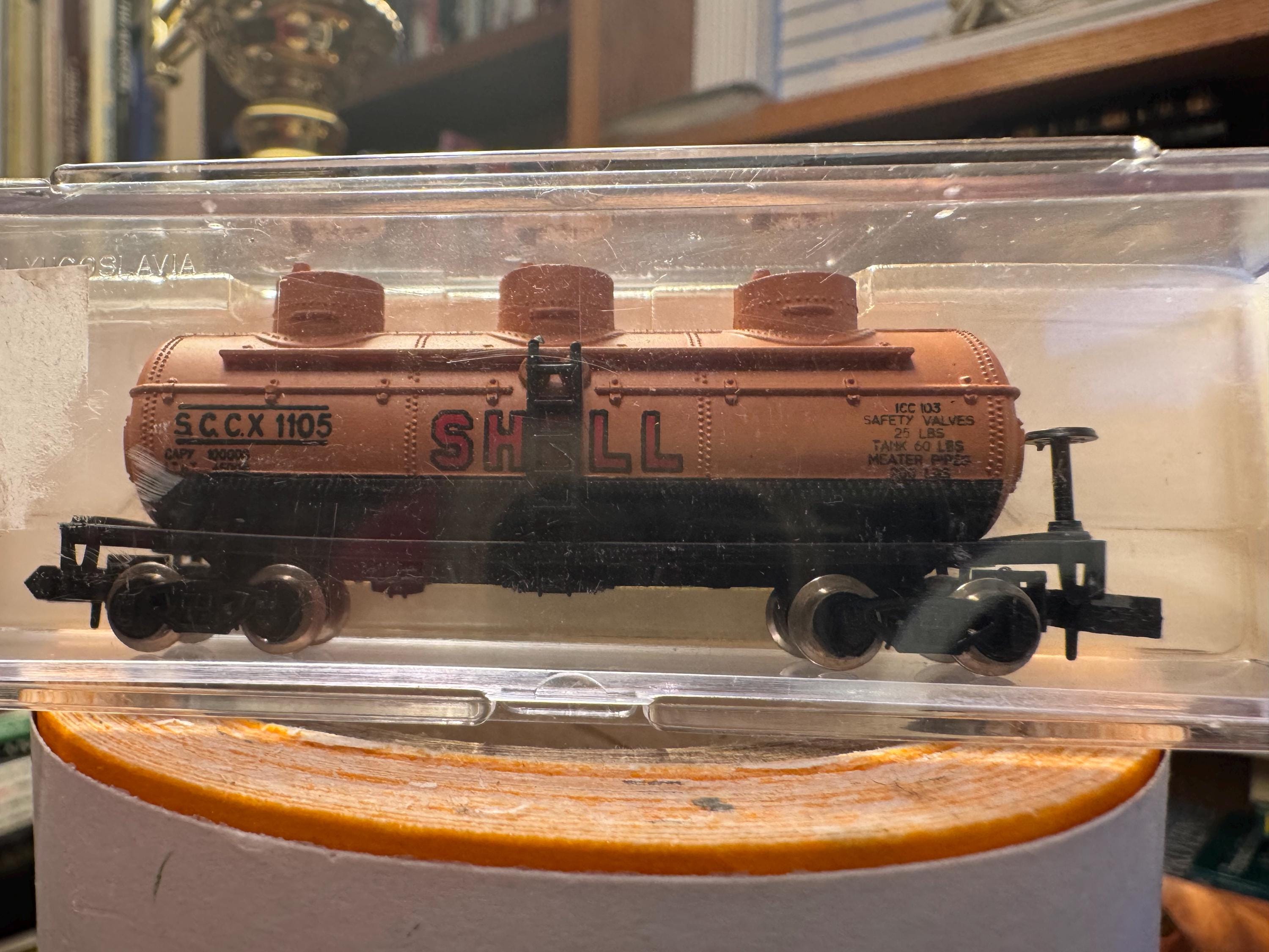 Model Power N-scale SCCX 1105 - 3 Dome Tank Car - Shell - Etsy