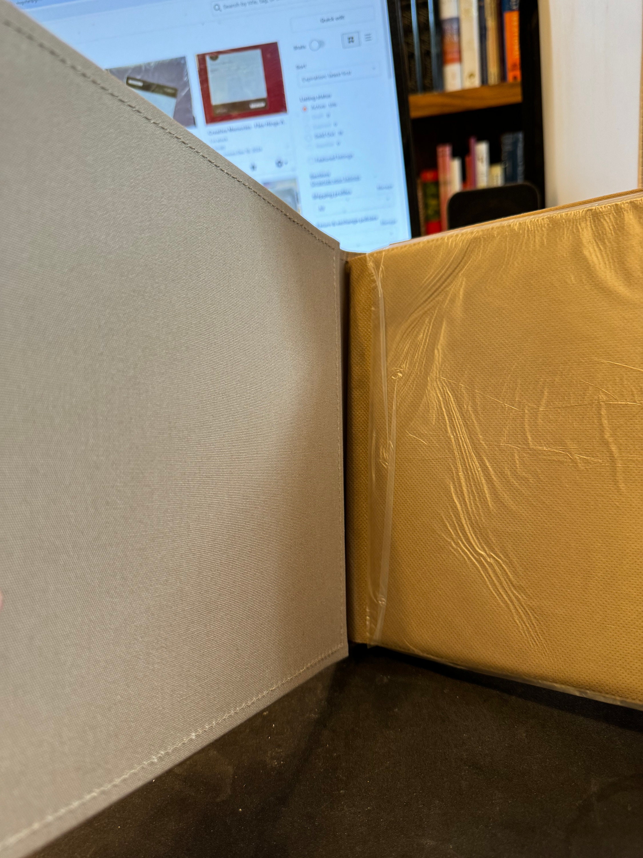 クリエイティブメモリーズ - フレックスヒンジアルバム 9 x 9 - Etsy 日本