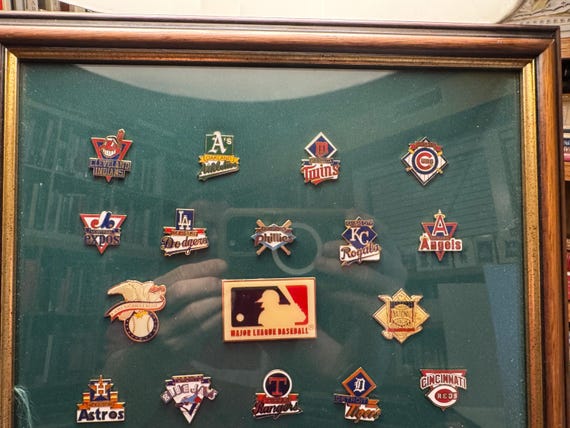 Kellogg's Major League Baseball 29 Pins Framed 16