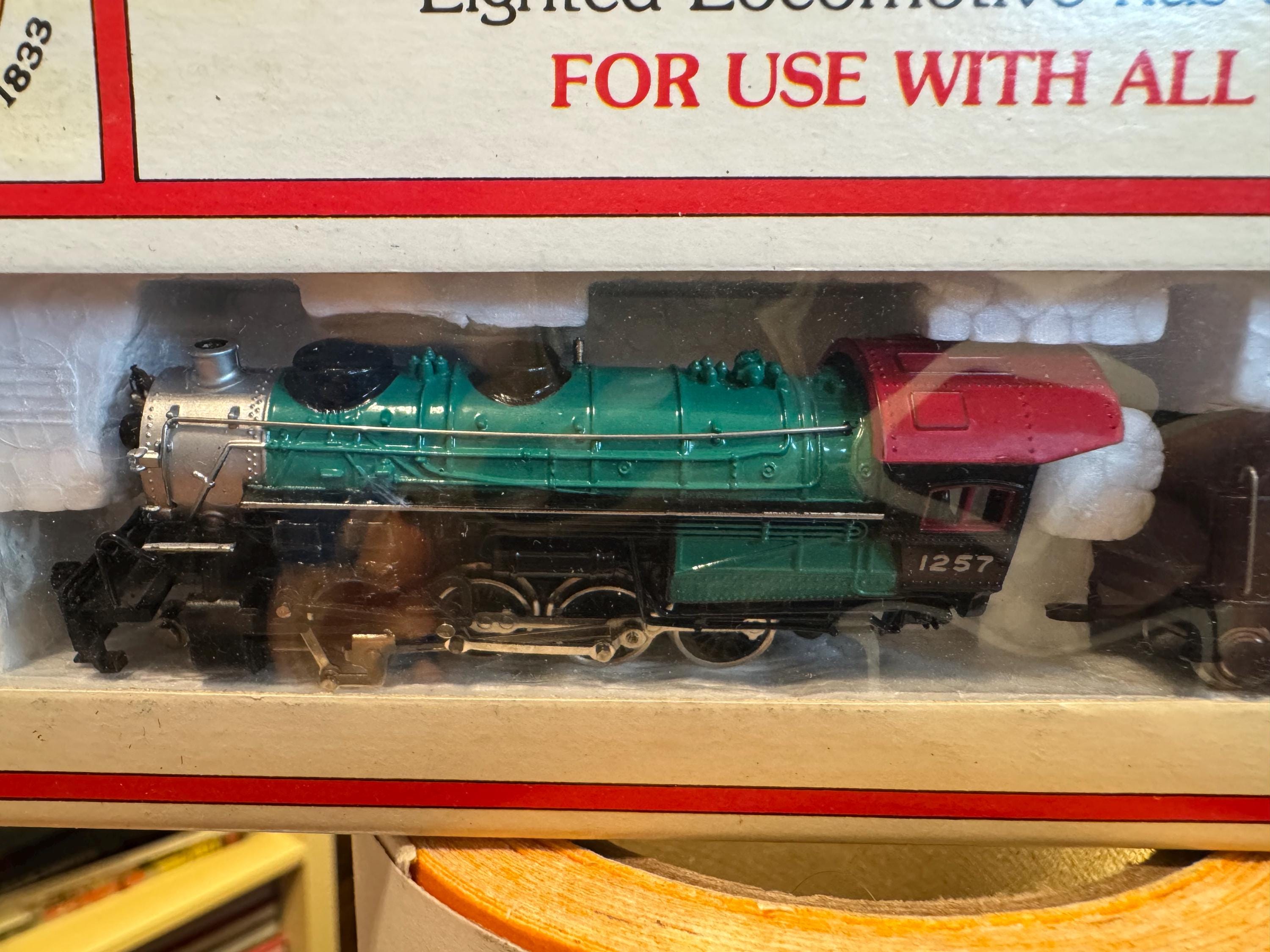 Bachmann Nスケールグレートノーザン2-8-0統合蒸気機関車1257 s-l400.jpg