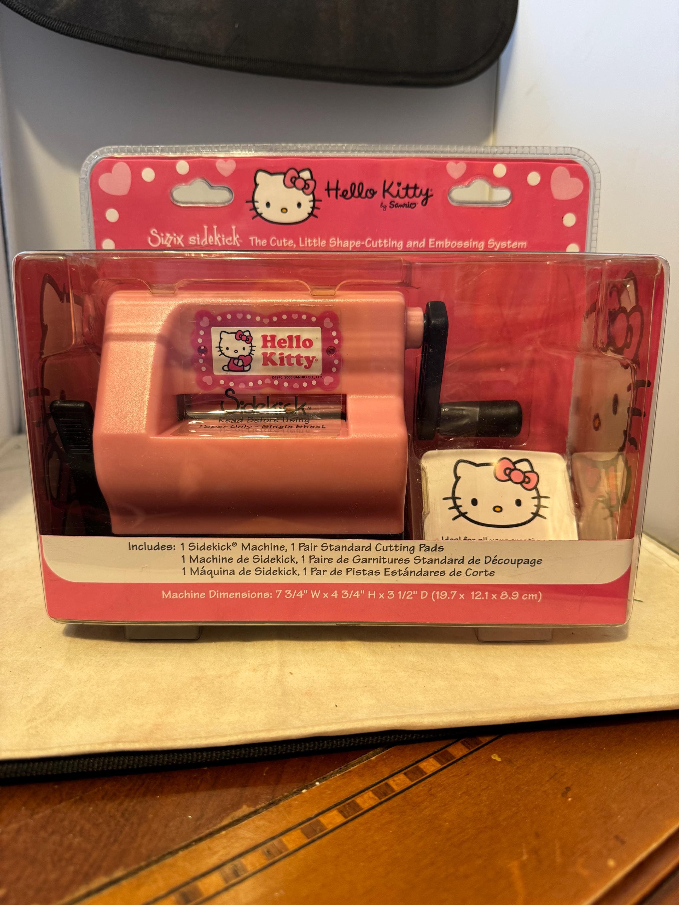 Hello Kitty - Sizzix Sidekick - Little Shape-cutting and Embossing
