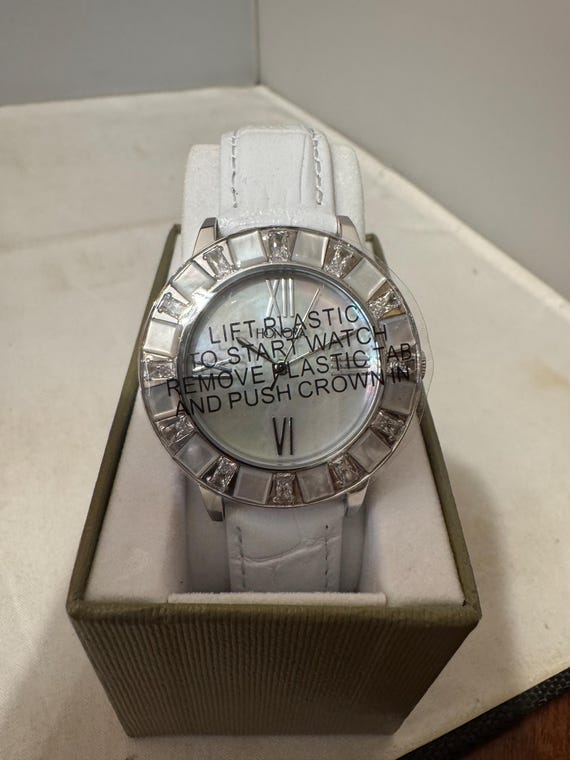 Honora Ladies Watch - New - Etsy display picture 3