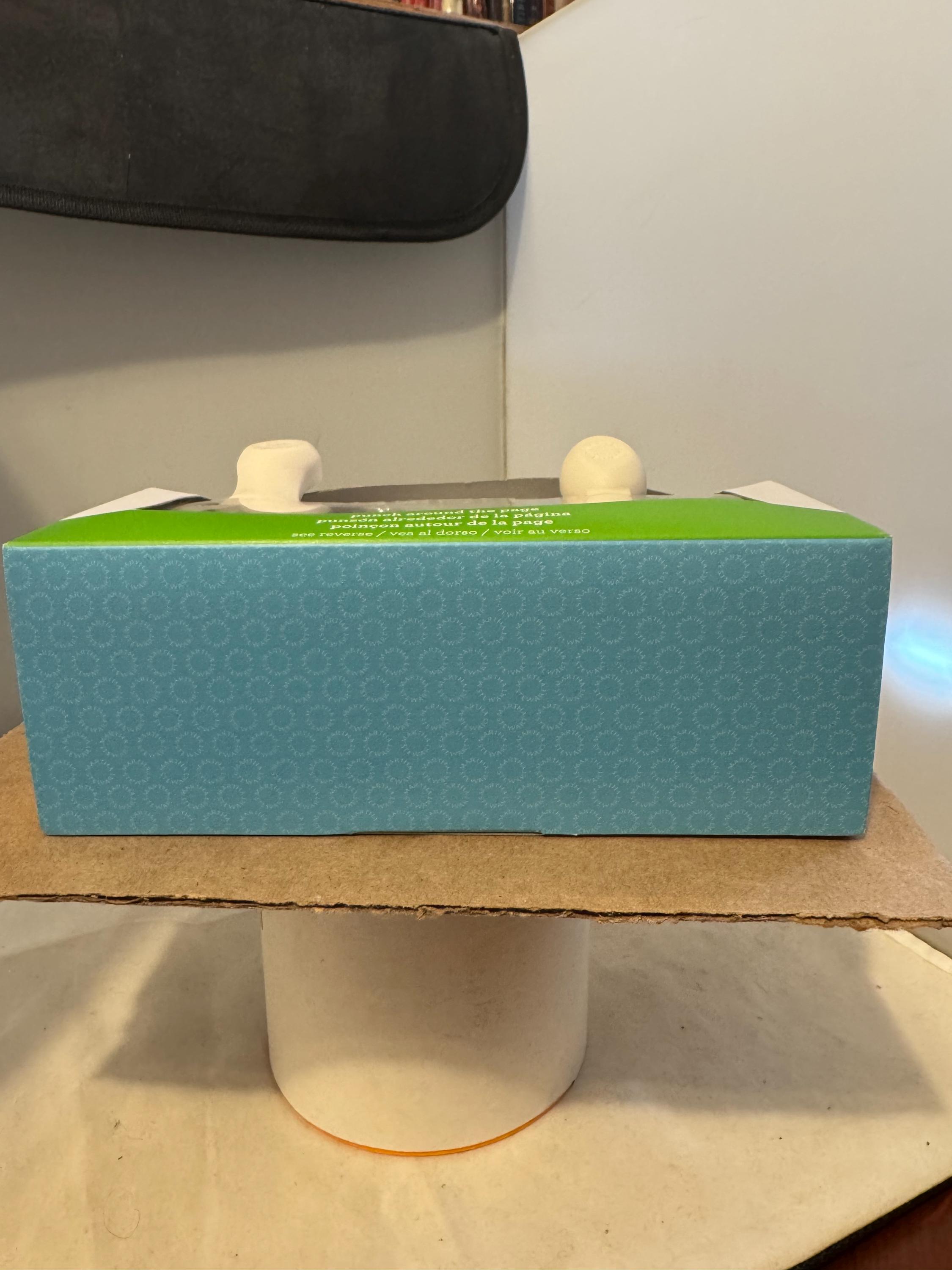 マーサ・スチュワート クラフト - パンチ・アラウンド・ザ・ページ