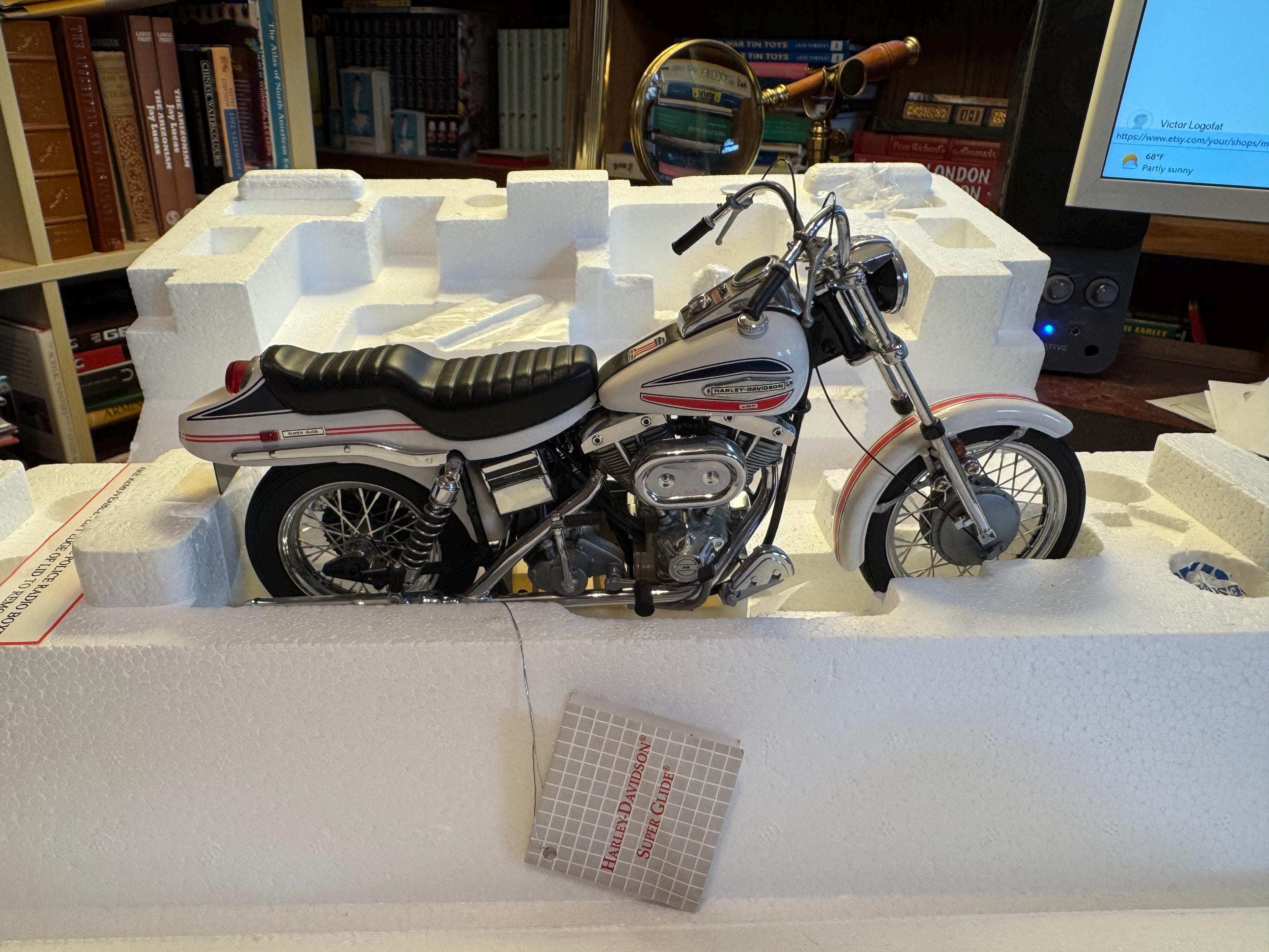1:10 Scale Harley Davidson - Etsy