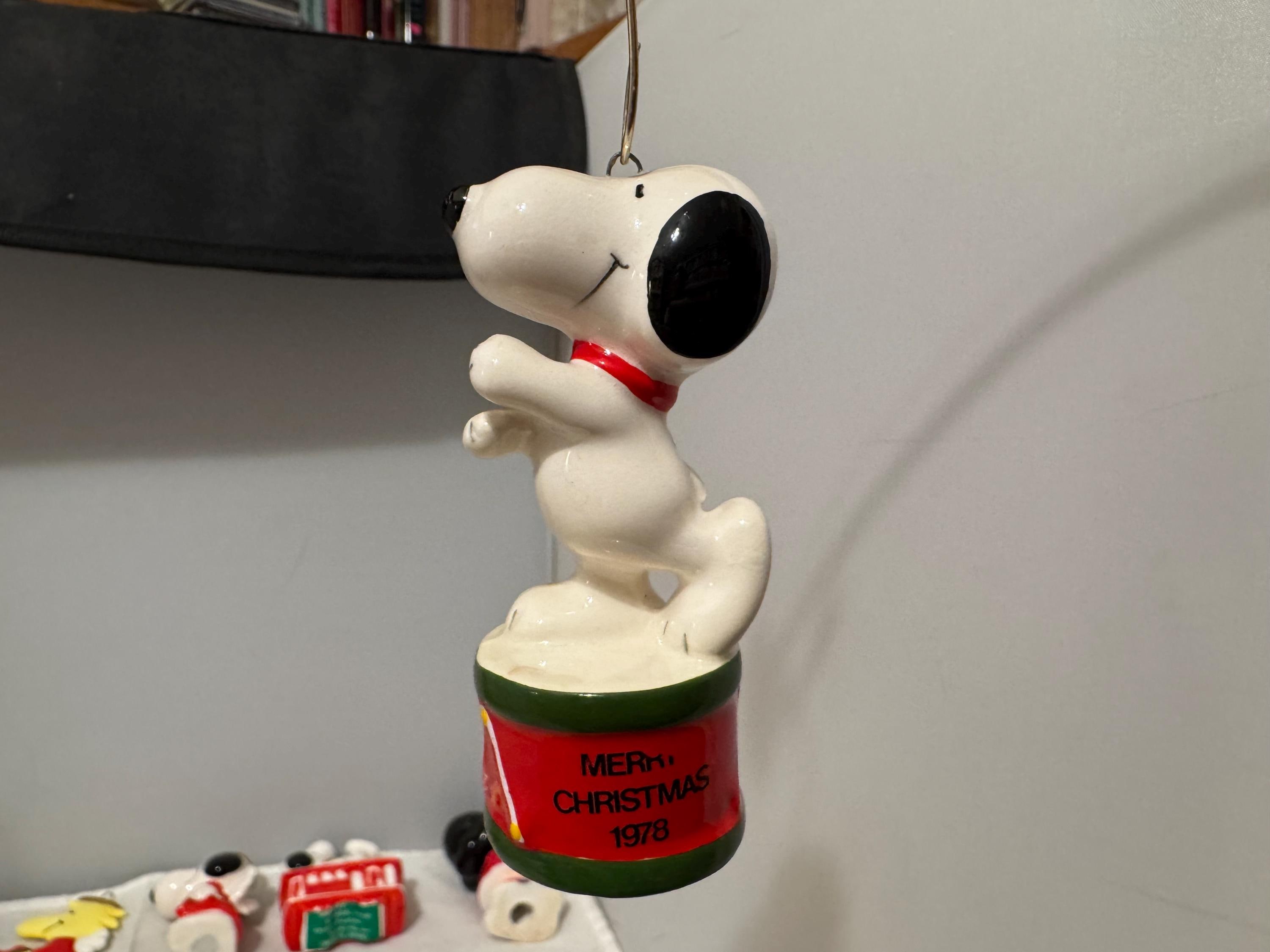 希少　PEANUTS　スヌーピー トロフィー ヴィンテージ　ドラム Snoopy Drum - Etsy