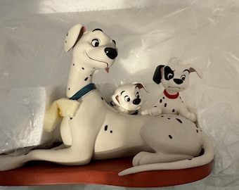 Walt Disney Classic Collection 犬 置物 アニマル Walt Disney Classic Collection 犬 置物 アニマル 【公式通販】