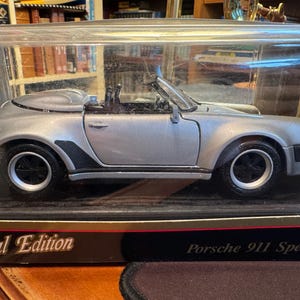 Maisto Speedster 911 - Etsy