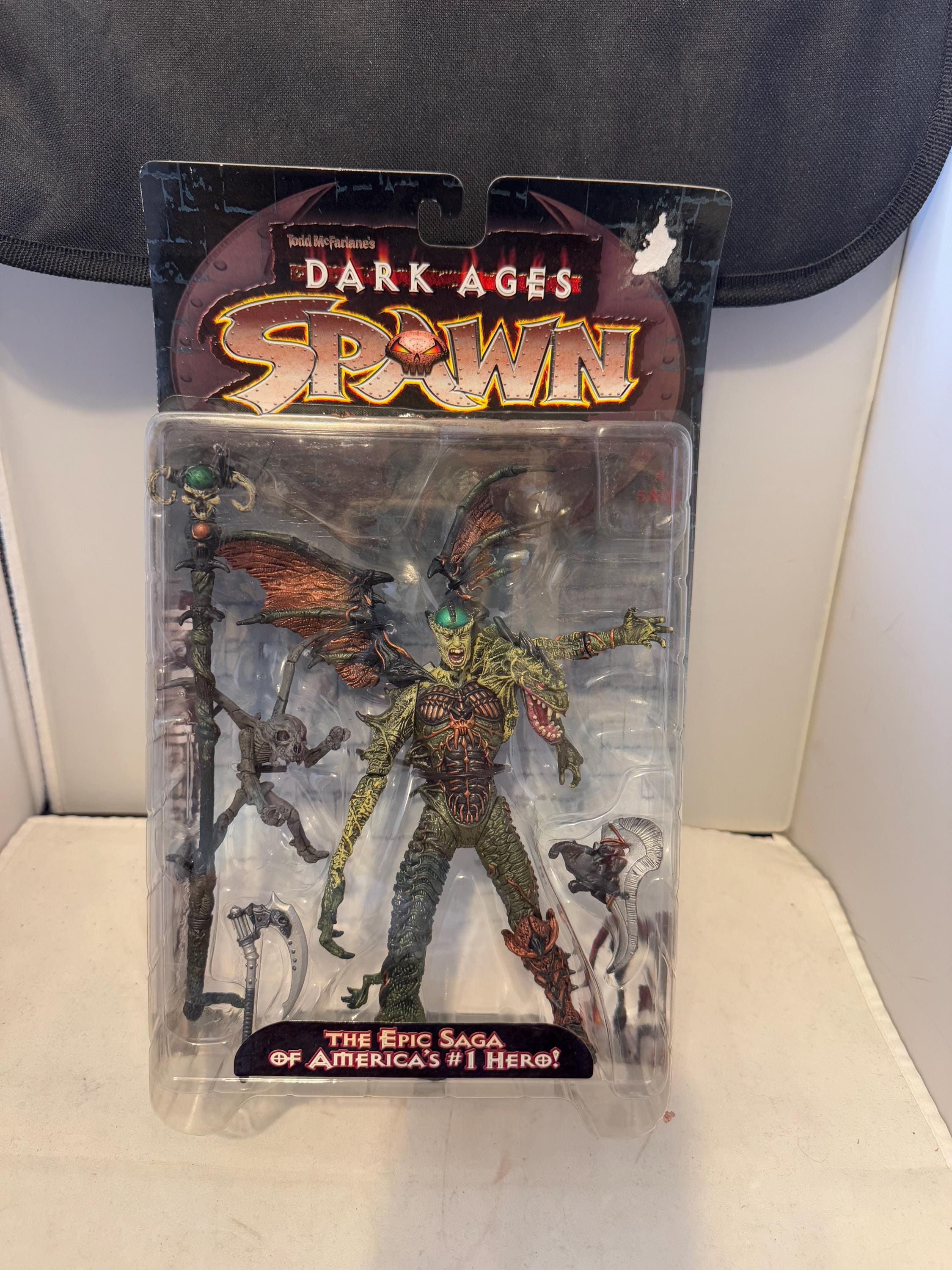 Todd Mcfarlane's Dark Ages Spawn - the Spellcaster - Action Figure