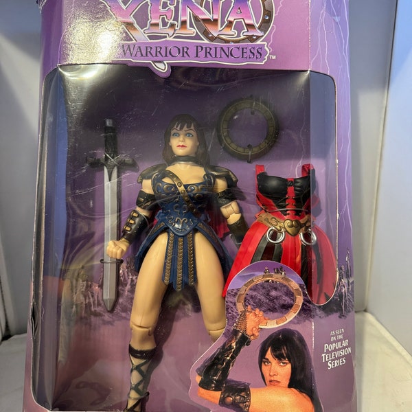 Xena Warrior Princess - Deluxe Edition - 10" Tall Figurine - New (1996)