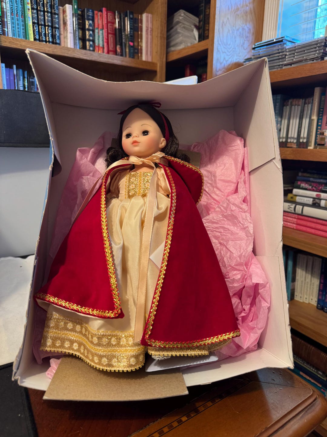 Madame Alexander ディノザウルス・コスチューム人形 約18cm Madame Alexander - Snow White 1556 - Etsy
