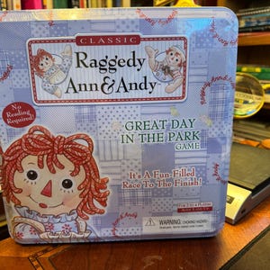 Juego de mesa "Un gran día en el parque" de Raggedy Ann y Andy