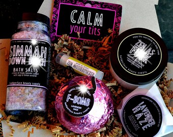 New Mom Gift Basket. Pregnancy Gift. Mom to be Gift Box. Pregnancy Care Package. Expecting Mom Gift.