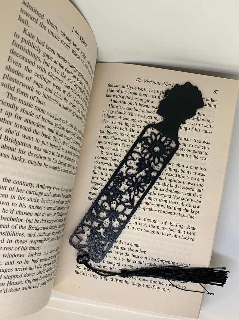 Bridgerton Lady Whistledown Floral Silhouette Netflix Flower Queen