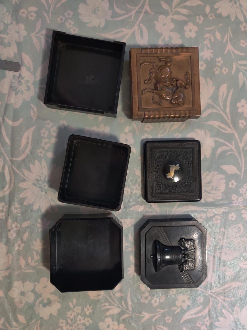 3 Bakelite Boxes - Etsy