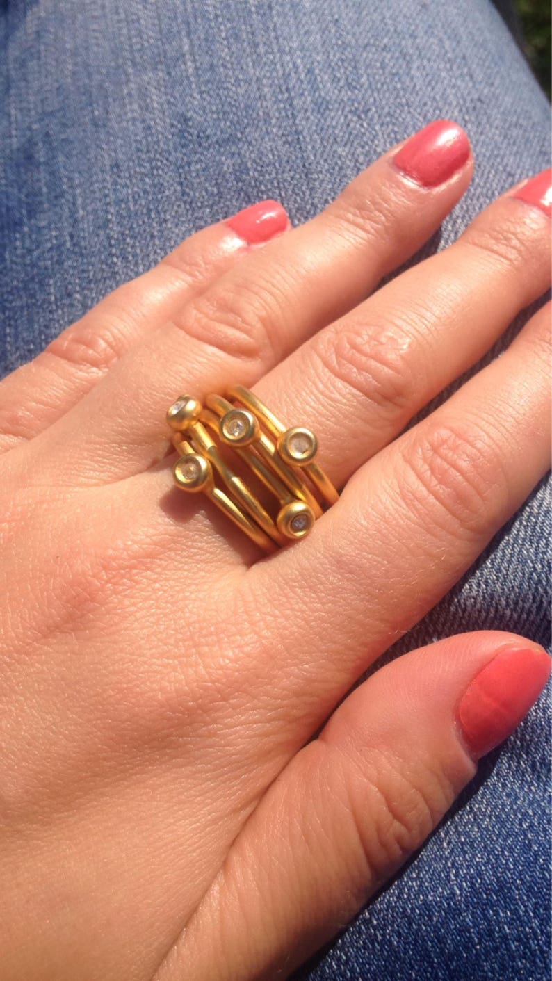 Modern Vintage Gold Jeweled Band Ring Size 8 Women/'s