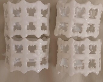Set of 4 Abbotts Vintage White Oval Porcelain Napkin Rings
