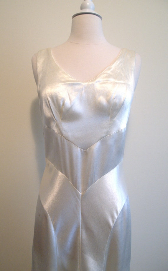 Marilyn Monroe 1950s Pearl Ivory Dress, Wedding, C