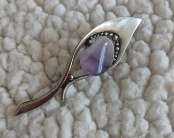 Vintage Silver and Amethyst Stone Fish Leaf Shaped Brooch 1 1/2 Inch Long
