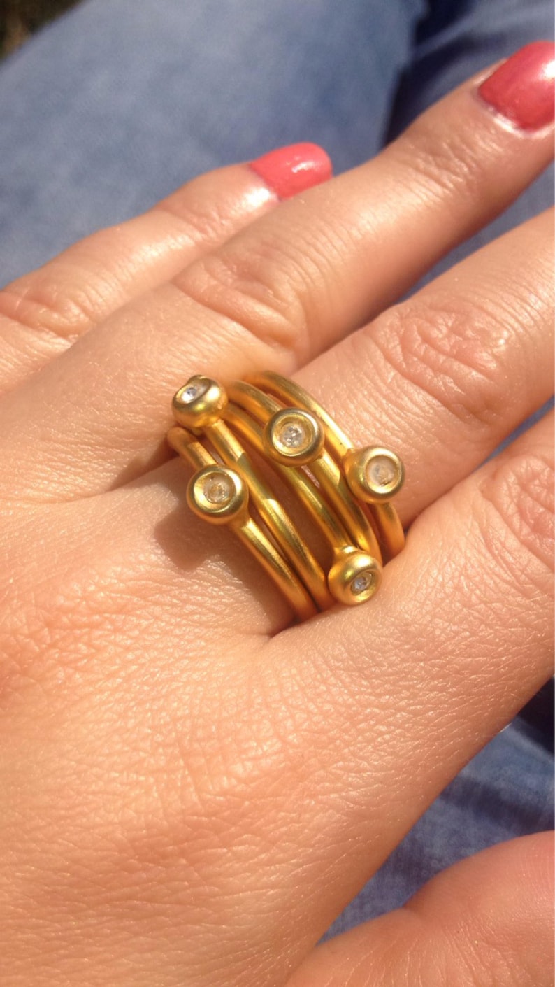 Modern Vintage Gold Jeweled Band Ring Size 8 Women/'s