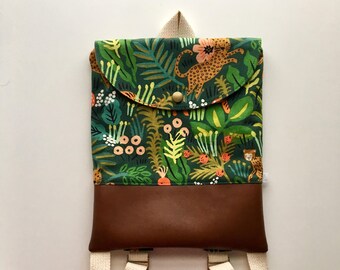 Jungle Menagerie Adventure Pack