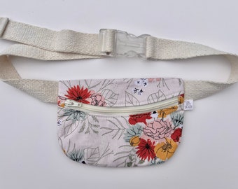 Treasure Pouch in Cream Floral