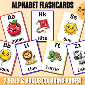 Könnte beinhalten: Druckbare Alphabet-Flashcards mit bunten Illustrationen von einem Apfel, einem Ballon, einem Drachen, einem Löwen, einer Sonne, einer Schildkröte und einem Zebra. Jede Karte enthält den Buchstaben und das entsprechende Wort. Der Text "Ready to Print" befindet sich in der oberen rechten Ecke des Bildes. Der Text "2 Größen & Bonus-Malvorlagen!" befindet sich am unteren Rand des Bildes.