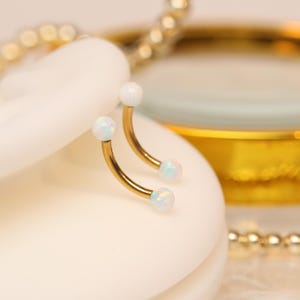 White Opal Gold Bridge Jewelry Titanium Eyebrow Jewelry Curved Barbell Labret Stud 16g Belly Button Ring Cartilage Earring